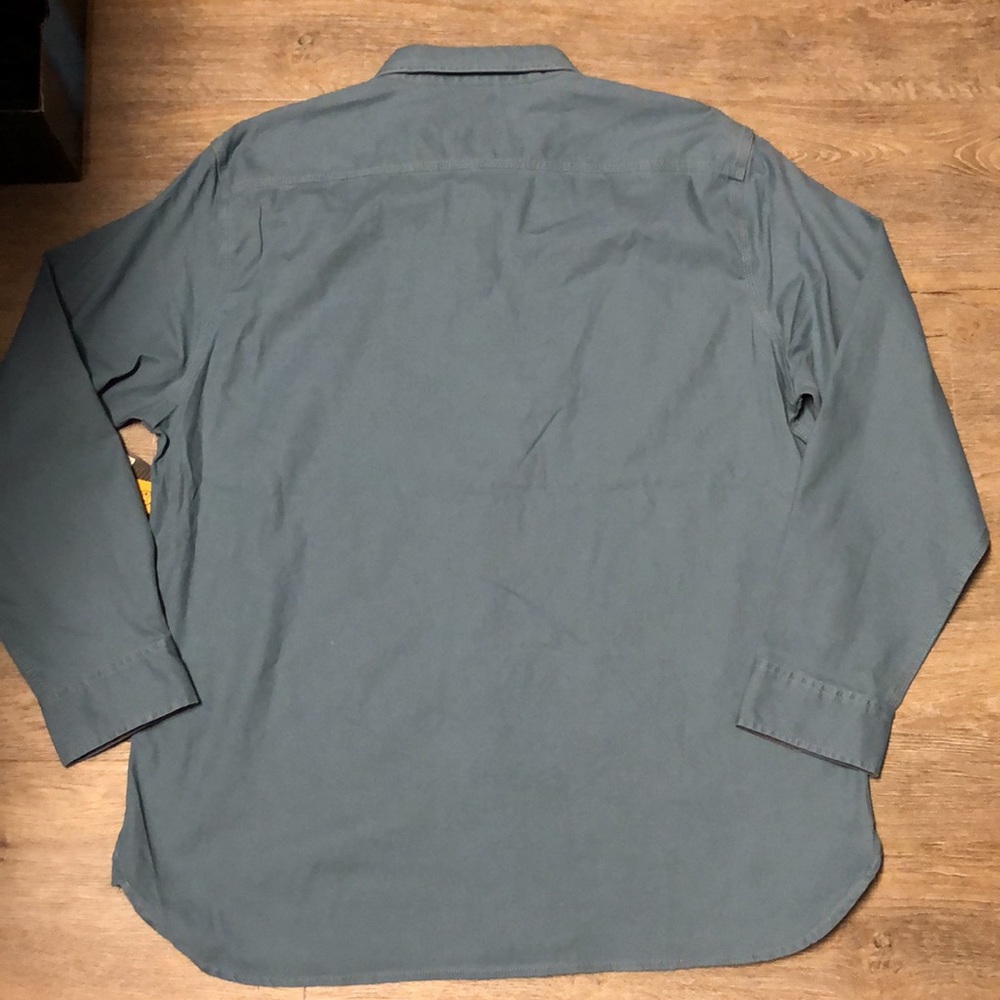 Brand ๐๐ฅ๐ฅ๐ฅLEE long sleeve shirt. - Picture 2 of 9